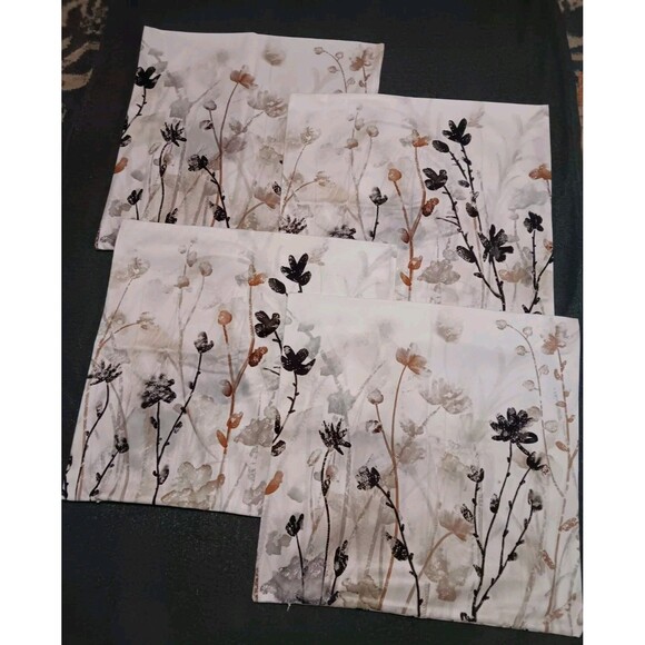 adjuvant Other - 4 Pack Set Pillow Covers Grey White Gold Flowers Floral Pillowcases Couch Square